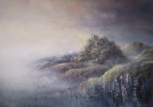 Galeria Wiele Sztuki, obraz akrylowy, pejzaż w stylu realizmu magicznego, skały i drzewa i roślinność zasnute mgłą.