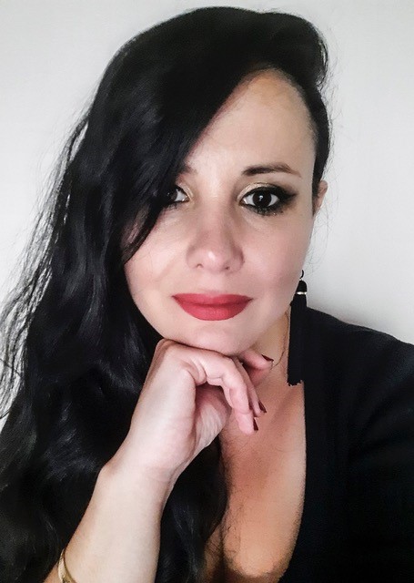 Galeria Wiele Sztuki, zdjęcie Magdaleny Szwabe, do profilu artystki w naszej Galerii Wiele Sztuki 