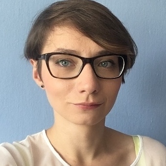 Galeria Wiele Sztuki, zdjęcie do biogramu artystki malarki Marty Sobierajskiej.