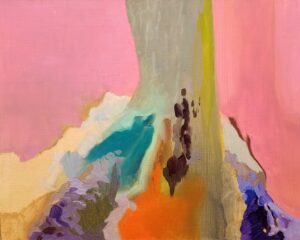 Zdjęcie przedstawia obraz olejny autorstwa Bożeny Paluch pod tytułem „Korzeń”. Przedstawia on abstrakcyjną kompozycję, która przyciąga uwagę swoją żywą kolorystyką i dynamiczną formą. Jej centralnym punktem jest tajemnicza, organiczna forma, która może być interpretowana jako korzeń. Dominują ciepłe, pastelowe odcienie różu, pomarańczy i żółci, które kontrastują z chłodnymi akcentami błękitu i fioletu. Płaskie, geometryczne kształty przeplatają się z organicznymi formami, tworząc wrażenie głębi i przestrzeni, wzmacniane poprzez stopniowe rozmywanie kształtów i zmianę intensywności kolorów.