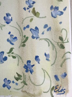 Galeria Wiele Sztuki, detal obrazu olejnego „Żółte owoce” (2025) autorstwa Eleanory Bubashkiny. Detal przedstawia fragment obrusa widocznym kwiatowym wzorem w niebieskim kolorze. Galeria on-line, sztuka współczesna, najlepsze polskie obrazy.