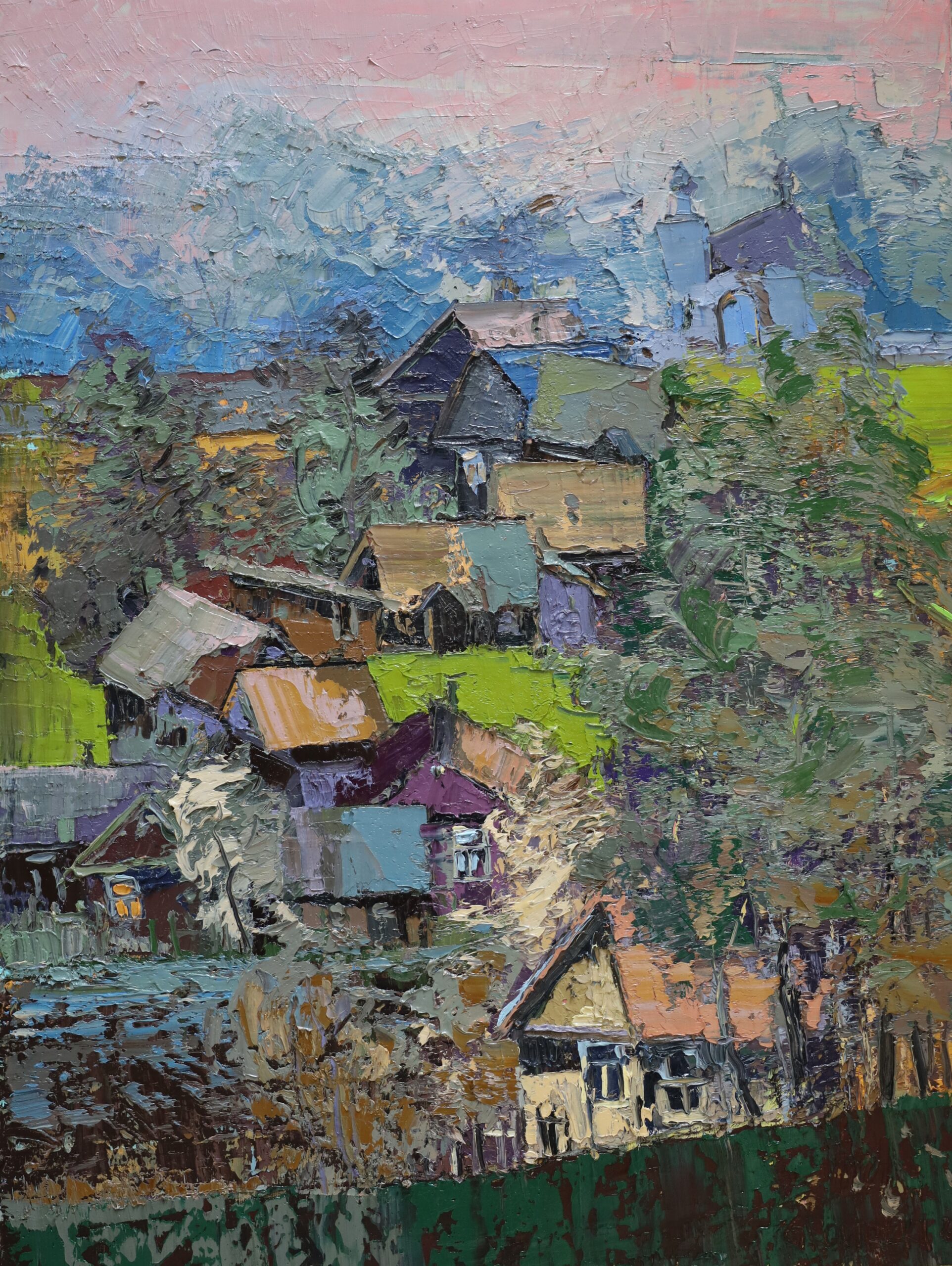 Galeria Wiele Sztuki prezentuje obraz olejny na płótnie Daniela Gromackiego „Moje Podlasie V”. Pionowa kompozycja (80x60 cm) ukazująca malowniczy podlaski krajobraz z wioską i drewnianymi chałupami, ponad którymi na horyzoncie zarysowuje się bryła cerkwi na tle jasnoróżowego, wieczornego nieba.
